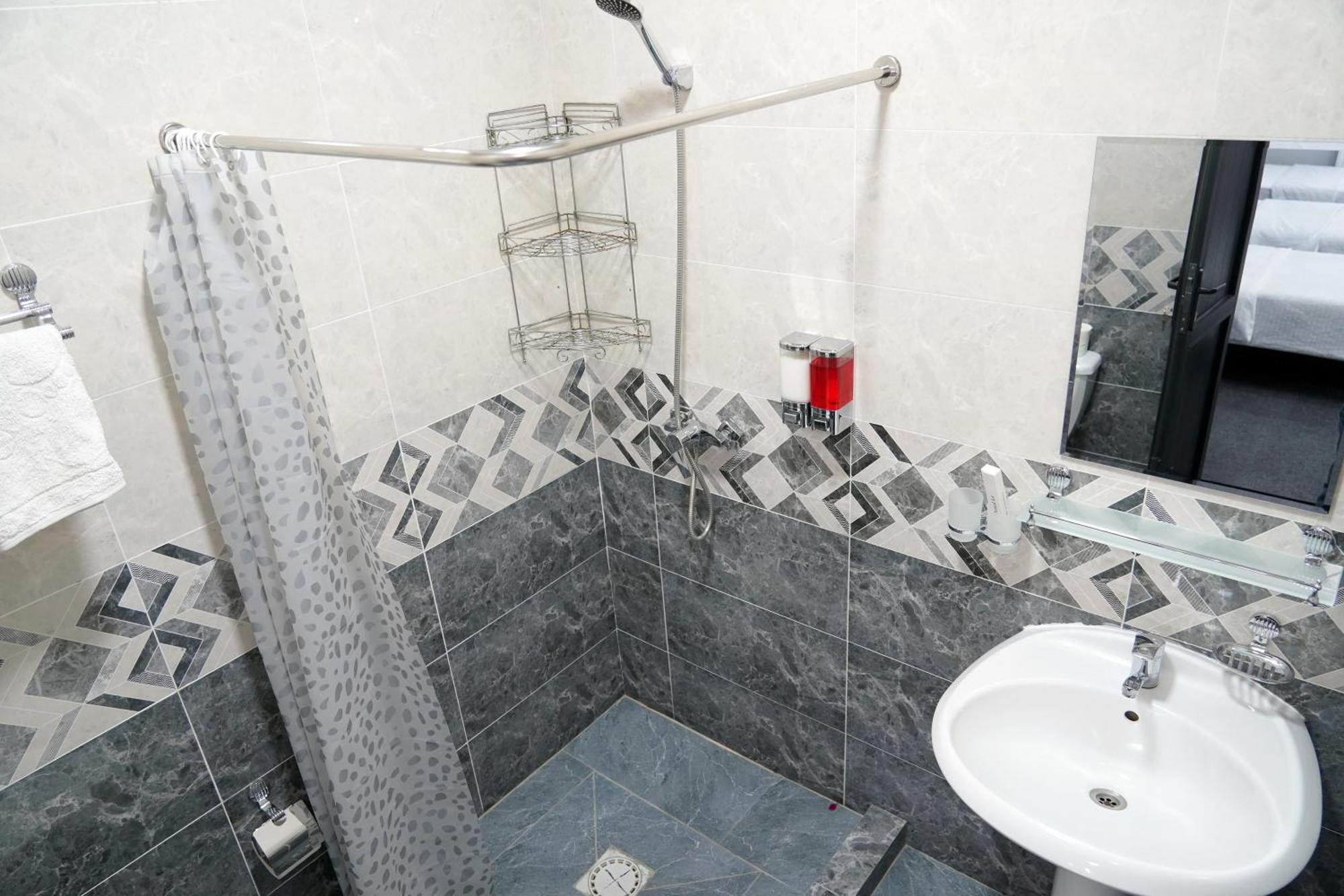 Hostel Premium Tasken Kültér fotó