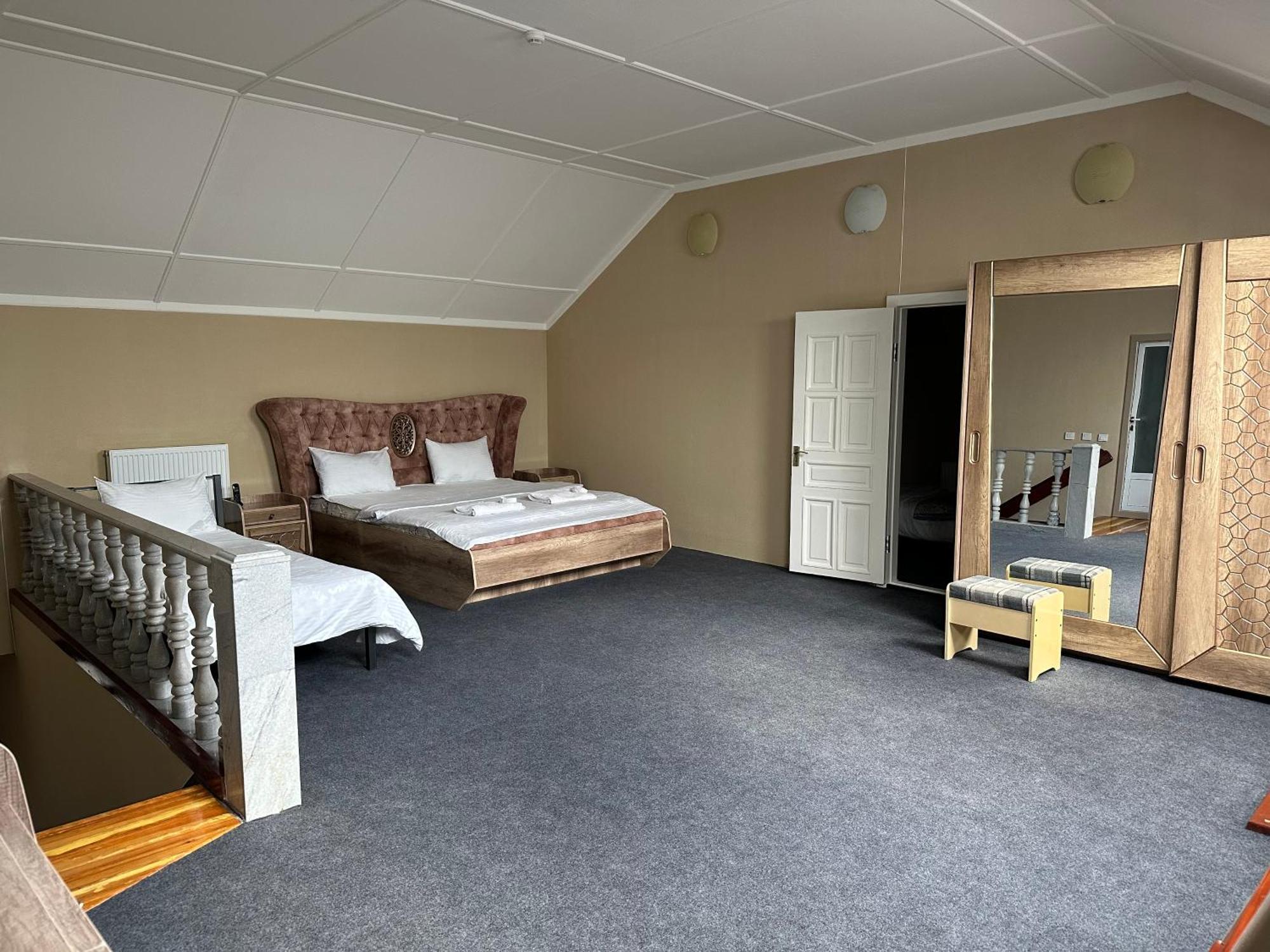 Hostel Premium Tasken Kültér fotó